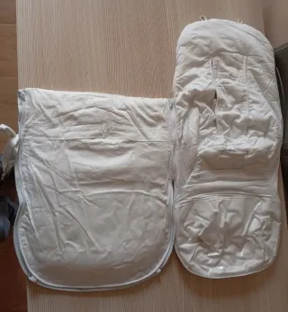 SACO DE INVIERNO UNIVERSAL CON BOLSO A JUEGO