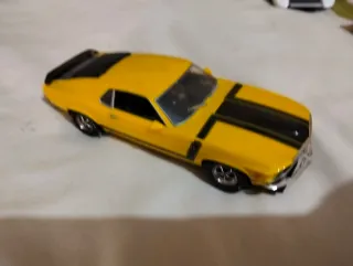 Coche Slot Scalextric Mustang Hornby
