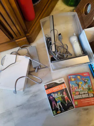 Consola Wii y 3 juegos