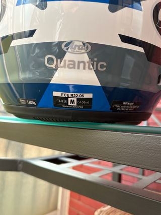 Casco Arai Quantic