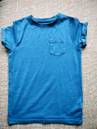 Lote 4 Camisetas Niño Talla 6-9 Años