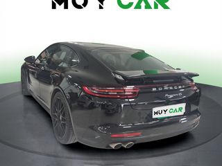 Porsche Panamera 4S 324 kW (440 CV)