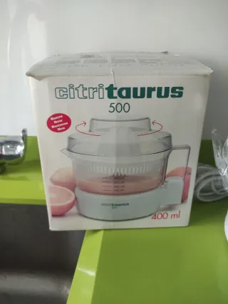 Exprimidor Taurus 500