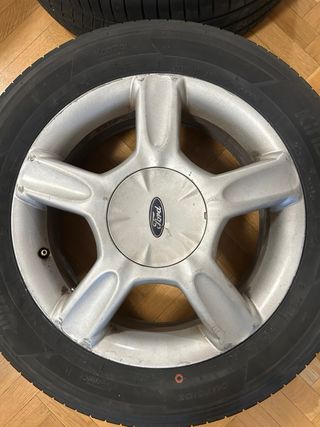 Llantas Ford Focus