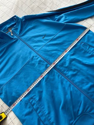Chaqueta deportiva Nike azul