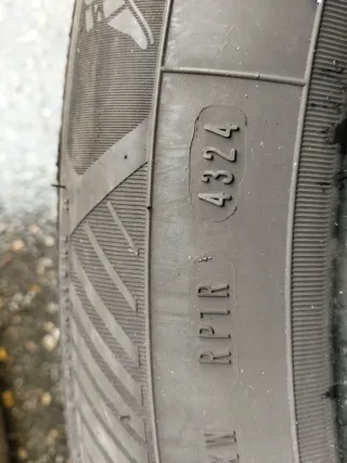 Neumáticos 205/60 R16 92V