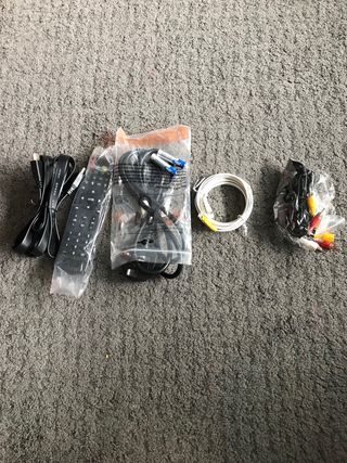 Mini proyector LCD Elephas en caja