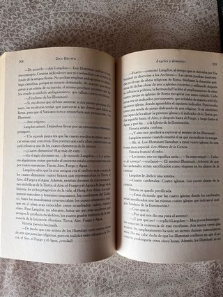 Angeles y Demonios / Angels and Demons (Spanish...