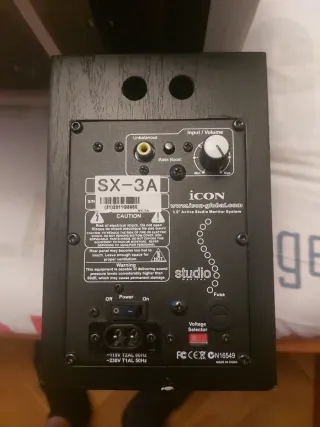 Altavoces ICON SX-3A