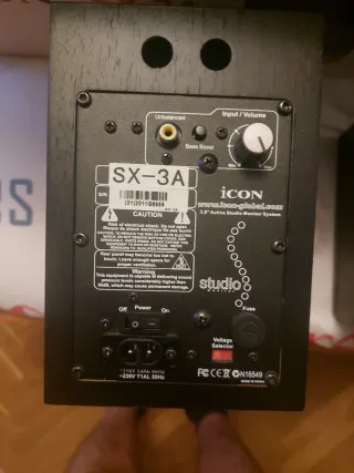 Altavoces ICON SX-3A