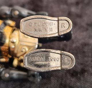 FIGURE DI WINSPECTOR E CAVALIERI DELLO ZODIACO