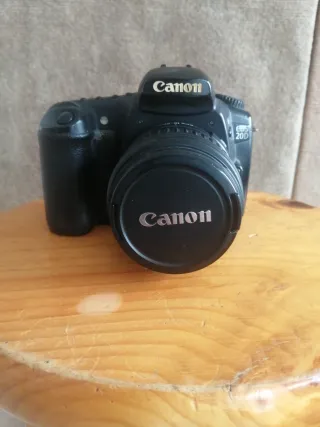 Cámara Canon EOS 20D