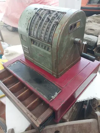 Cassa Registratrice Antica RIV