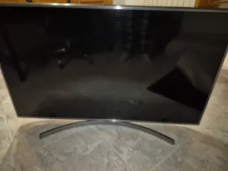 TV LG 55 Pulgadas viene con su mando original