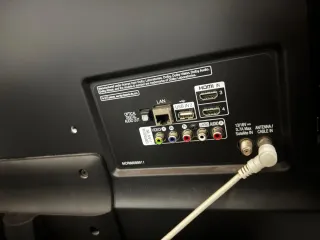 TV LG 55 Pulgadas viene con su mando original