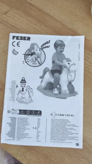 Caballo balancín infantil