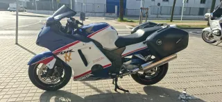 Honda CBR 1100 XX - Acepto cambio