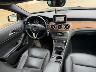 Mercedes-Benz GLA 2014