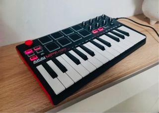Akai MPK Mini Mk3 Controlador MIDI