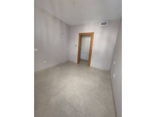 Dúplex en venta en Lucena