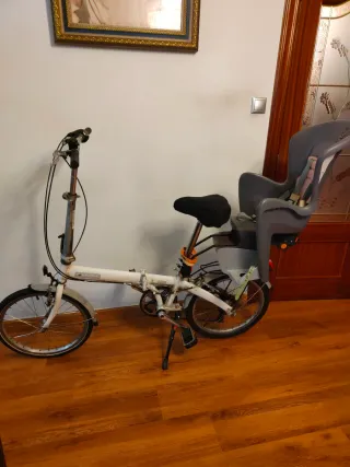 Bicicleta plegable DAHON con silla bebé