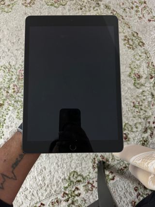 iPad 9ª Gen Wi-Fi 256GB Plata/Gris Espacial