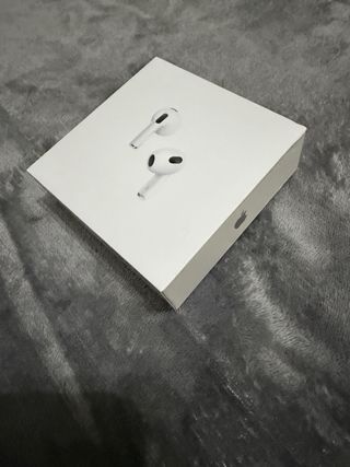 iPhone XS Max 64GB Dorado + AirPods 3