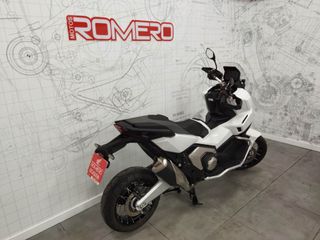 HONDA X-ADV750 BLANCO - OCASIÓN