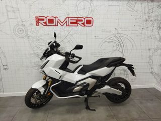 HONDA X-ADV750 BLANCO - OCASIÓN