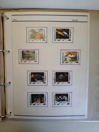 Colección de sellos UMM AL QIWAIN