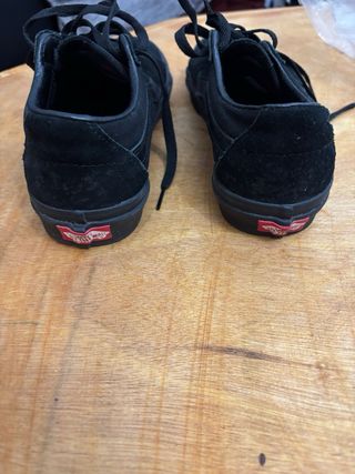Zapatillas Vans Negras para mujeres y hombres