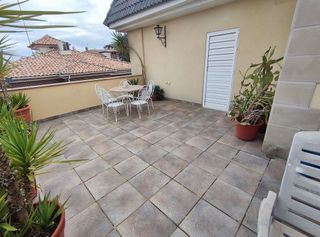 Chalet en venta en Linares