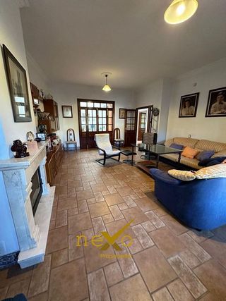 Chalet en venta en Carmona