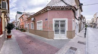 Chalet en venta en Catral