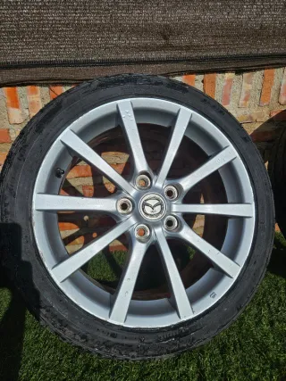 Llanta de aleación coche Mazda
