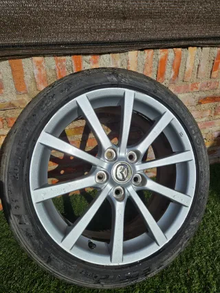 Llanta de aleación coche Mazda