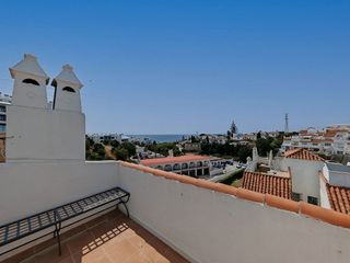 Casa pareada en venta en El Faro de Calaburra - Chaparral en Mijas