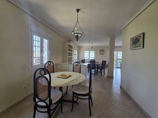 Chalet en venta en Manantiales - Lagar - Cortijo en Alhaurín de la Torre