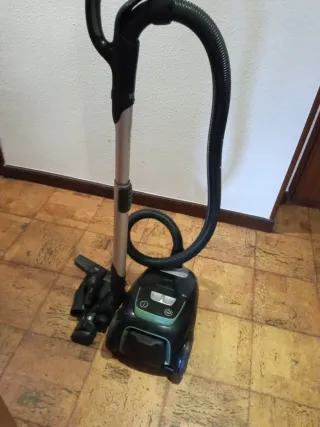 Aspiradora AEG VX8 OKO