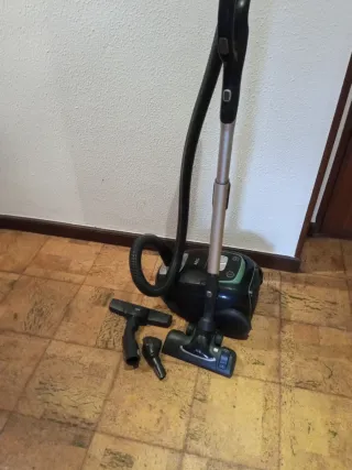 Aspiradora AEG VX8 OKO