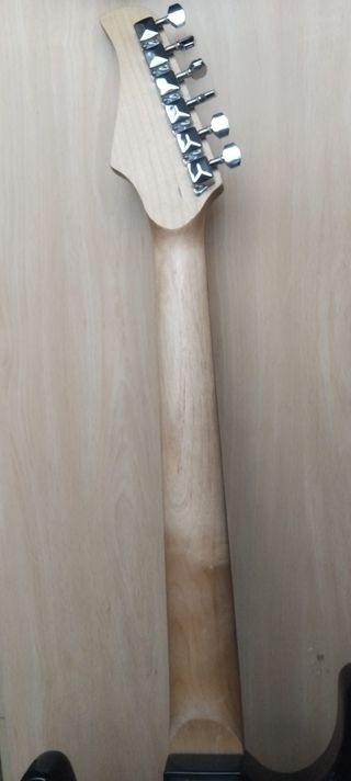 Guitarra Eléctrica Daytona Stratocaster Sunburst