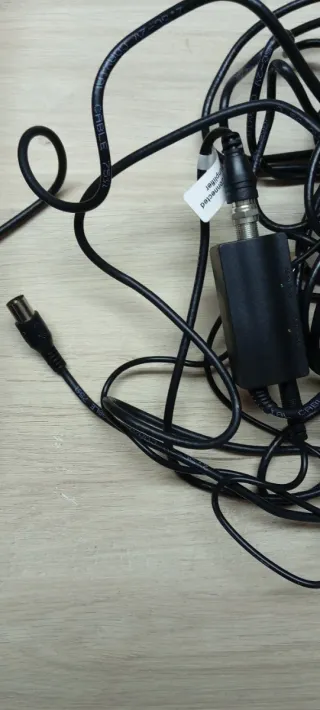 Antena TV HDTV Interior/Exterior HD012