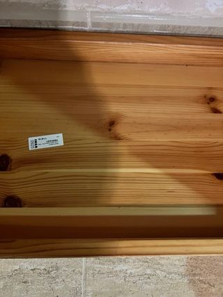 Estructura de estantería de madera estilo nórdico