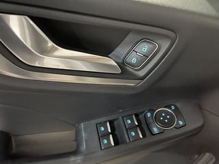 Ford Kuga Titanium 2.5 Duratec FHEV 140kW Auto