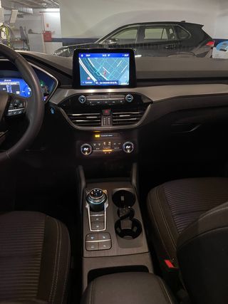 Ford Kuga Titanium 2.5 Duratec FHEV 140kW Auto