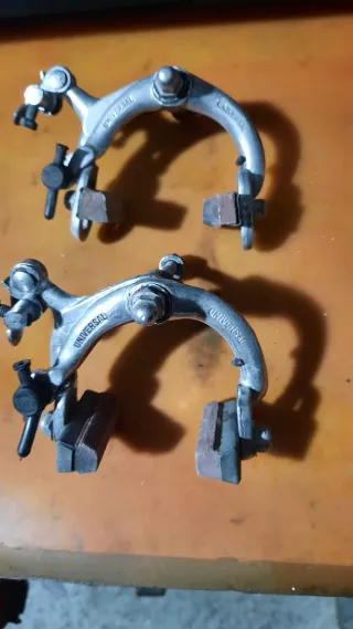 FRENI UNIVERSAL ANNI 60