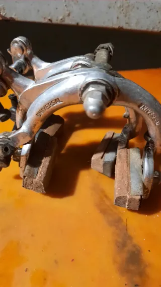 FRENI UNIVERSAL ANNI 60