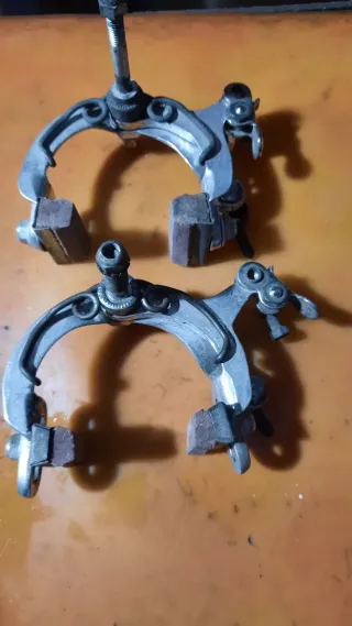 FRENI UNIVERSAL ANNI 60