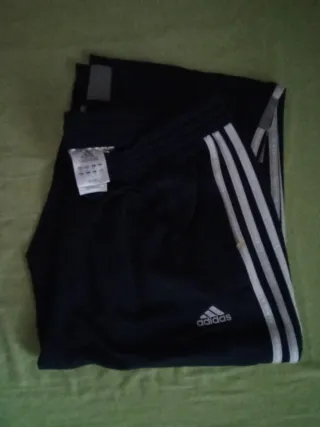 Chándal Adidas Hombre Azul oscuro detalles en gris