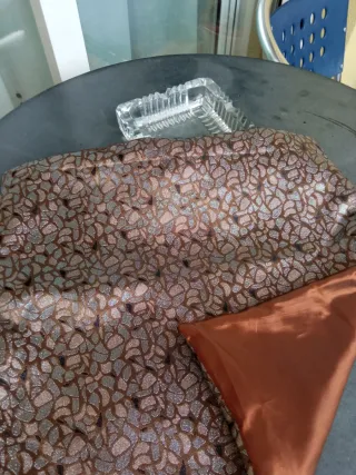 Cojines elegantes marrón y dorado (5 unidades)